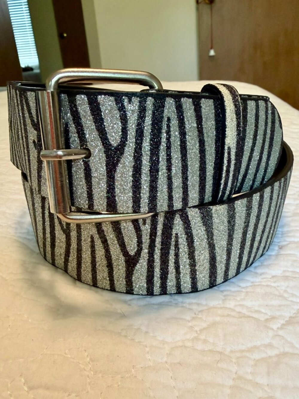 Silver & Black Zebra Glitter Belt – Roller Buckle – Size S – 1.5” W; 40" L